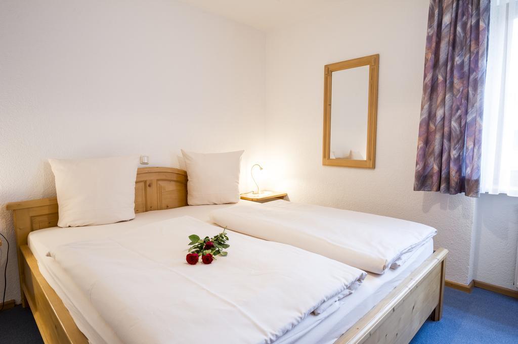 Haus Kristina Appartement Riezlern Buitenkant foto